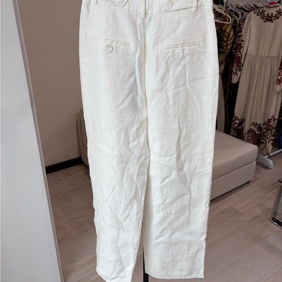 FarmRio: Off-White High Waisted Euroflax™
Premium Linen Pants - Picture 8 of 11